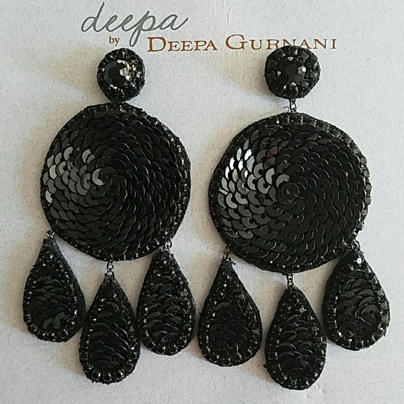 🖤 GLITTERED ORB DROP EARRINGS 🖤 - Picture 3 of 4